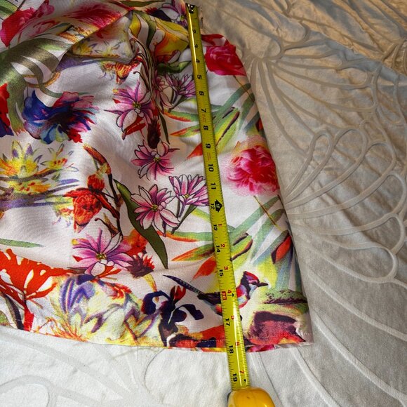 Medium-Revampe Birds in the flowers pattern Puffy Mini - Picture 15 of 16